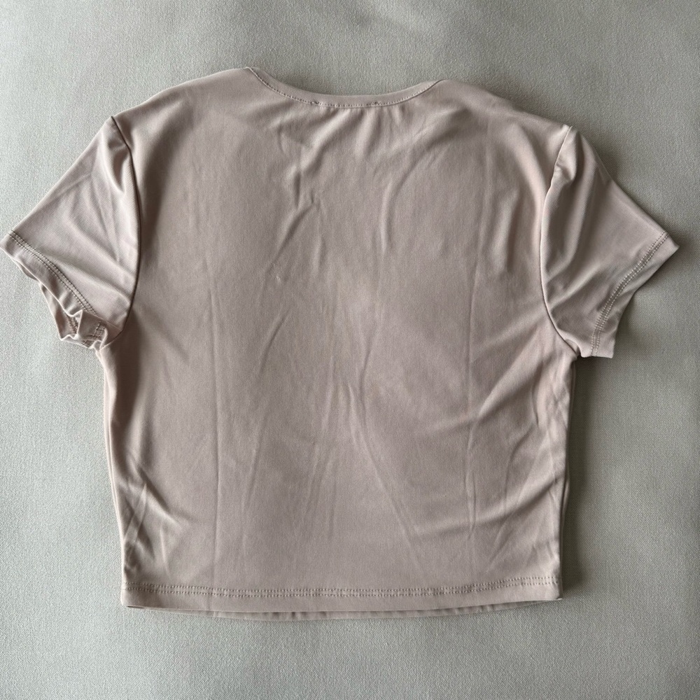 Neutral Crop Top - Picture 2 of 3
